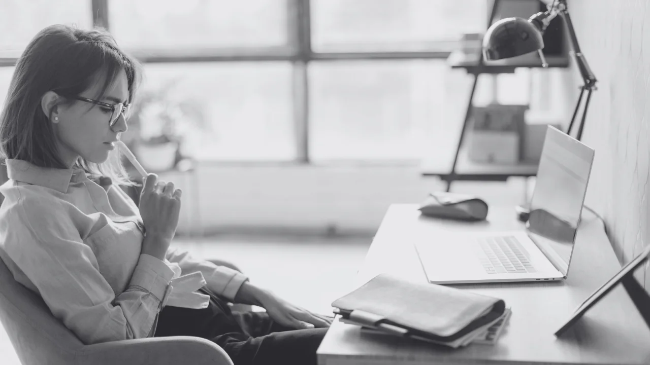Virtual-Staffing-Myths-Debunked-What-SMBs-Need-to-Know-1280×720 professional virtual assistant planning strategies for small business growth