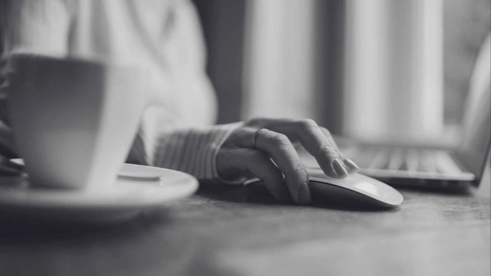Virtual Assistant using digital tools to support small business growth services